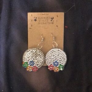 Ear rings